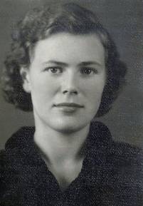 MY GRANDMOTHER (MOTHER´S MOTHER)